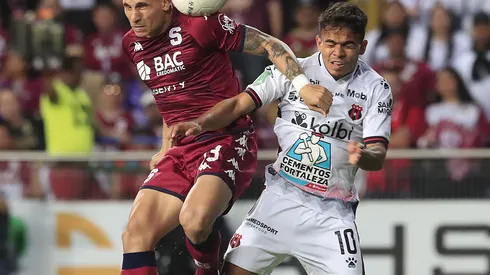 Alajuelense no descarta ir por un ídolo de Saprissa