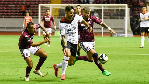 Alajuelense vs. Saprissa: a qué hora juegan y dónde ver el clásico por la Liga Promérica.