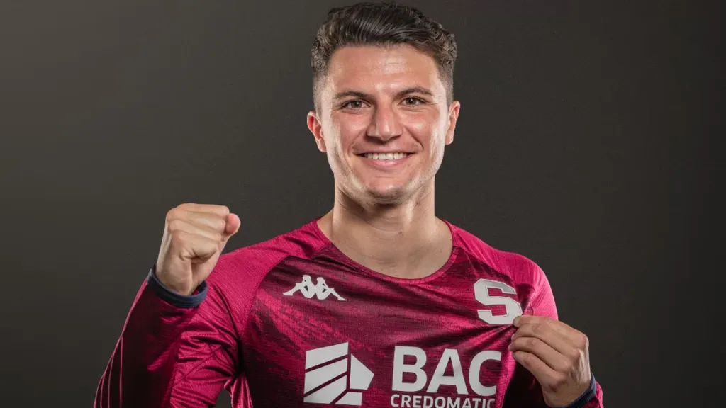 Giacone confía en Gino Vivi (Saprissa).