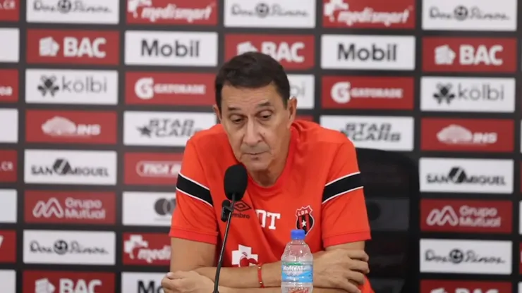 Guimaraes se fue disconforme.