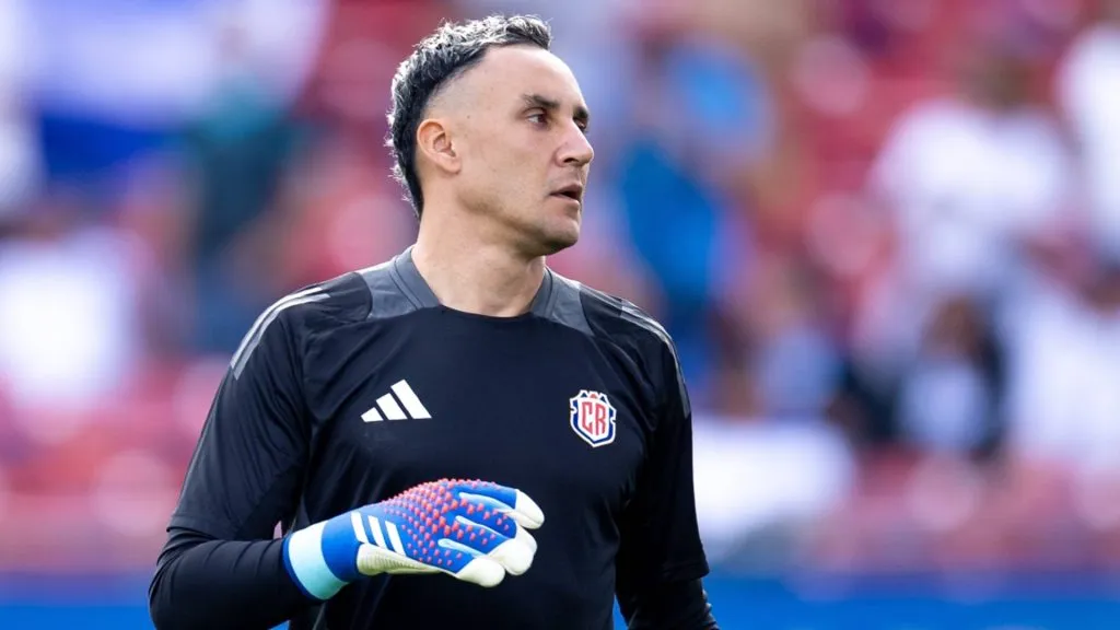 Keylor Navas sigue en la búsqueda (Imago).