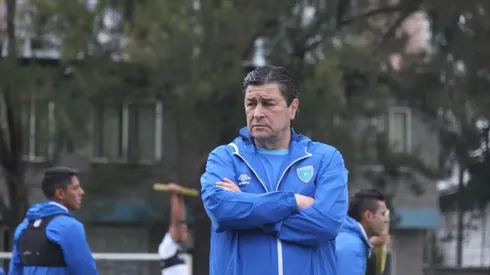 Guatemala: Luis Fernando Tena recibe un permiso especial en la Azul y Blanco