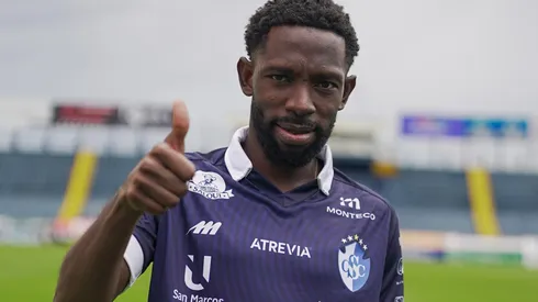 ¿Alajuelense y Saprissa? Keysher Fuller revela que lo descartaron.