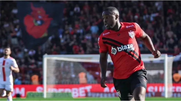 Joel Campbell consigue lo que parecía imposible en Brasil