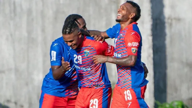 Panamá podría exportar a un jugador a un equipo histórico de España