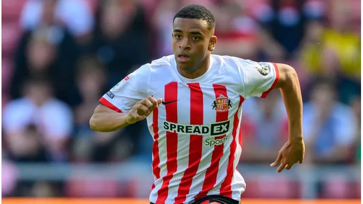Sunderland toma una decisión definitiva sobre el futuro de Jewison Bennette