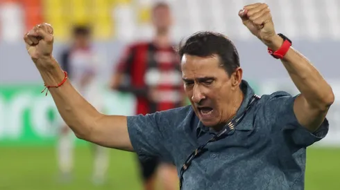 Guimaraes advierte a sus propios jugadores en Alajuelense.