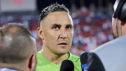 Keylor Navas vuelve a pensar en su futuro.