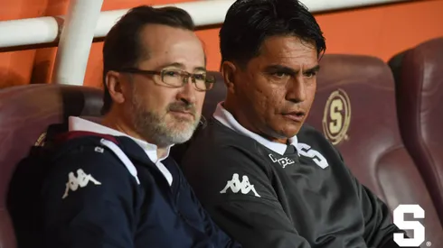 Juan Carlos Rojas pierde la paciencia.