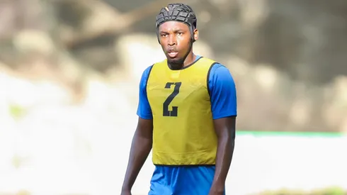 Alberth Elis vuelve a Europa para definir su futuro