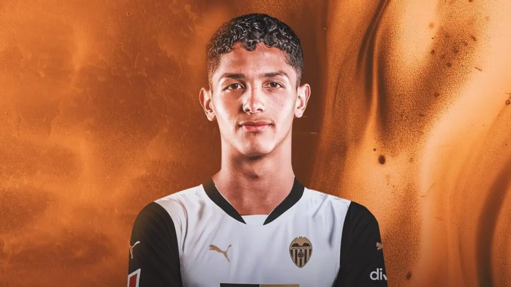 Warren Madrigal – Valencia FC