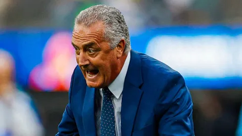 Gustavo Alfaro acusa su primer golpe desde Concacaf antes de asumir en Paraguay.