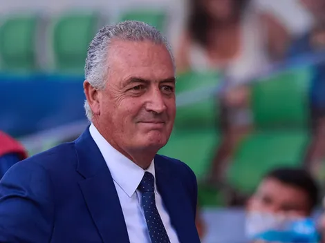 El gesto de Alfaro que no gustó en Paraguay y pone en duda su salida de Costa Rica