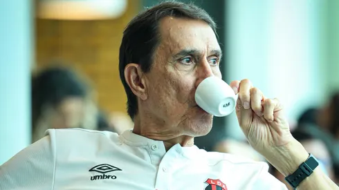 No todo es lo que parece en el Alajuelense de Guimaraes.