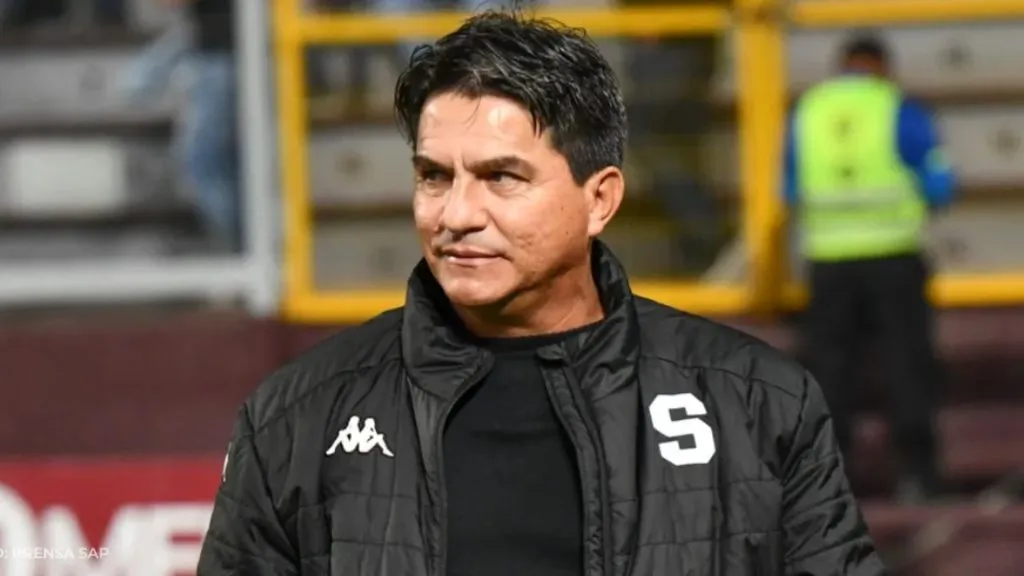 Vladimir Quesada resaltó a Jafet Soto por sobre Paté Centeno.