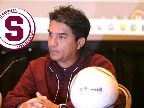 Saprissa llegó a Guatemala y se encontró con un escollo fuera de lo común