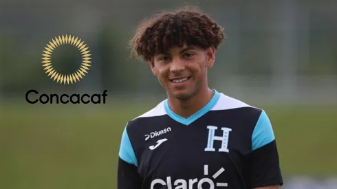 David Ruiz recibió reconocimiento de la Concacaf.