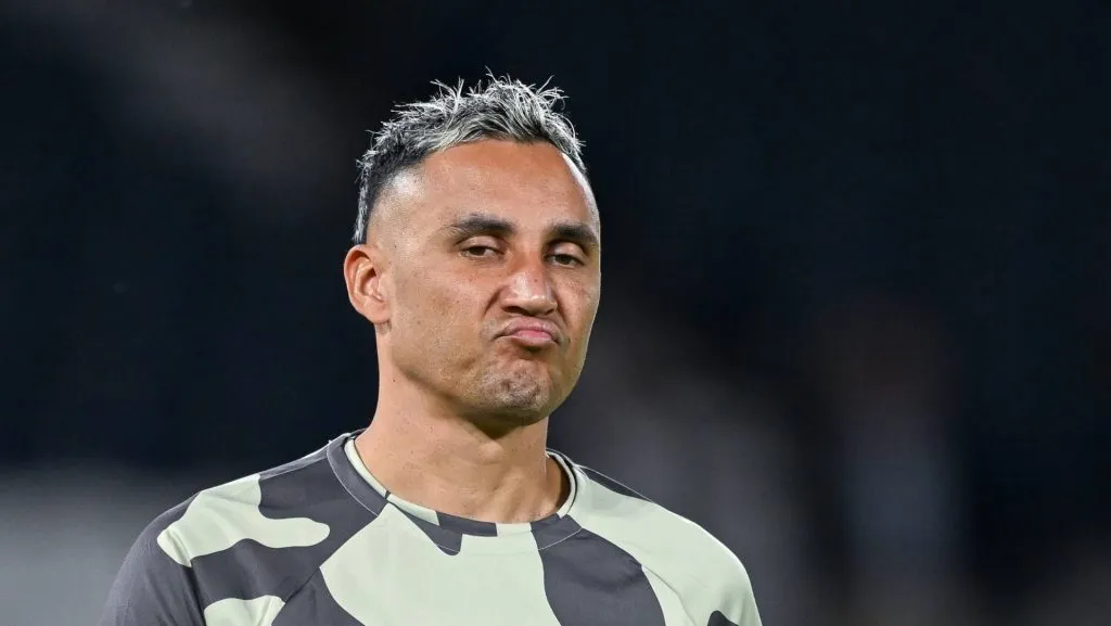 Keylor Navas, de 37 años, sigue sin equipo. (IMAGO)