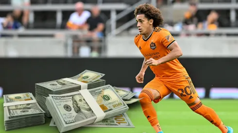 Carrasquilla recibe uno de los sueldos más altos de la plantilla.