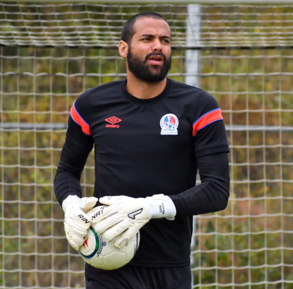 Edrick&nbsp;Menjívar, arquero titular de Olimpia.