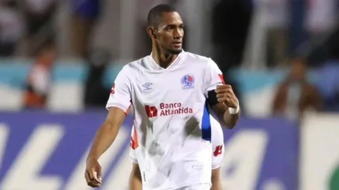 ¿Problemas con Pedro Troglio? Jerry Bengtson arremete contra los periodistas de Honduras