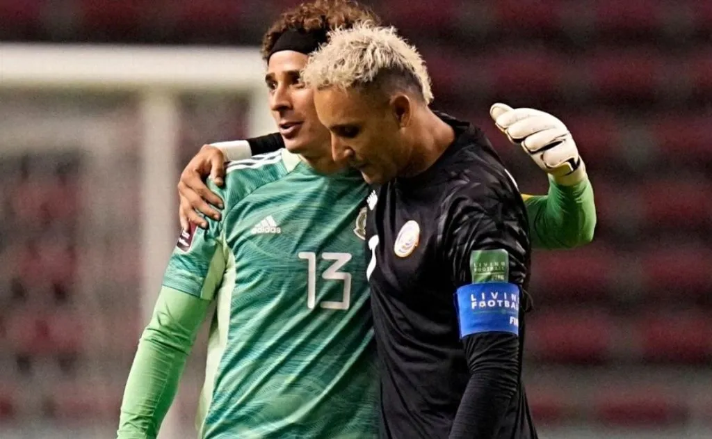 Keylor Navas y Memo Ochoa, una rivalidad eterna en Concacaf.