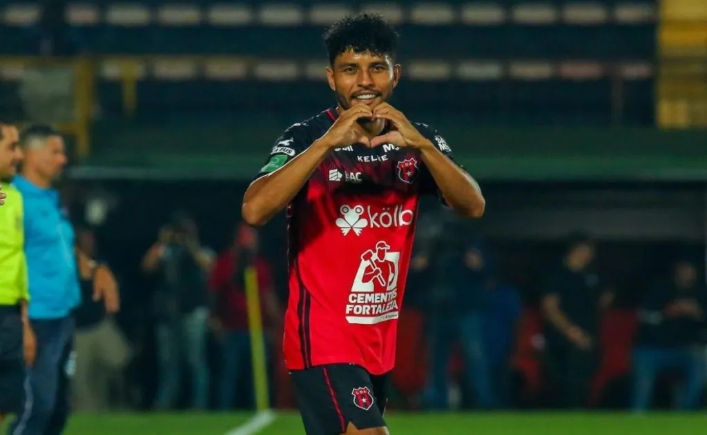 Venegas no se fue bien de Alajuelense (LDA)