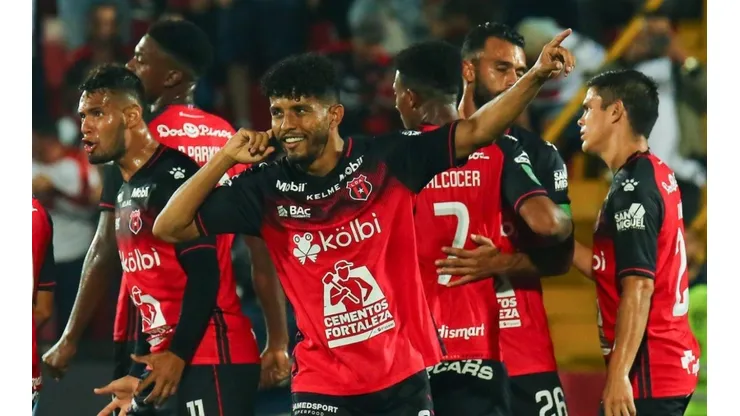 Johan Venegas comandará la alineación manuda este viernes (LDA)