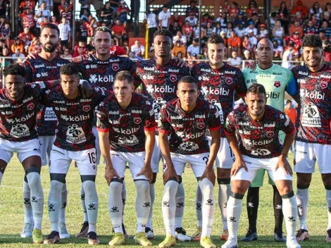 Puntarenas le arrebató el invicto a Alajuelense en el último suspiro