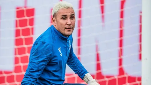 Navas entrenó con los arqueros más jóvenes del club (Nottingham Forest, Facebook)