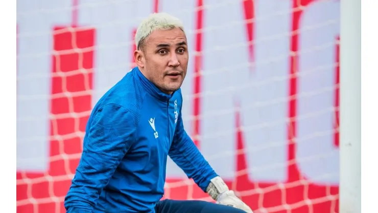 Navas entrenó con los arqueros más jóvenes del club (Nottingham Forest, Facebook)