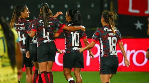 Alajuelense sorprende con fichaje de futbolista de México.