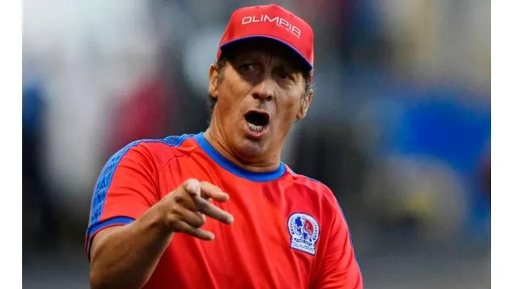 Pedro Troglio: "Hasta que no haya VAR, las equivocaciones van a estar"