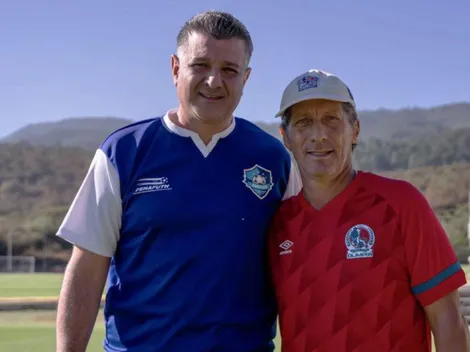 Pedro Troglio defiende a Diego Vásquez