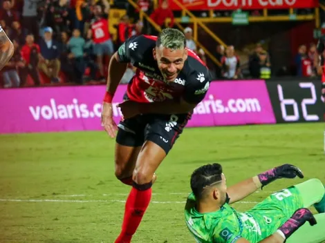 Hondureño Ángel Tejeda se estrenó en las redes con Alajuelense