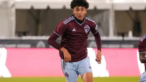 Salvadoreño firma contrato con equipo de la MLS