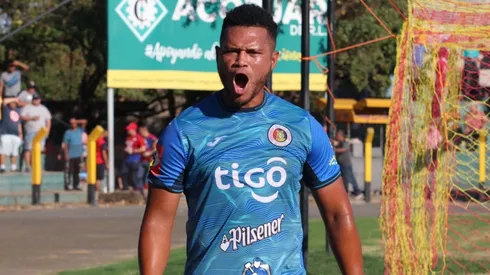 Rolando Blackburn marcó su segundo tanto con FAS