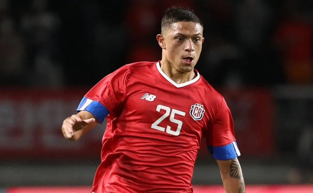 Anthony Hernández está a préstamo en Puntarenas pero su pase pertenece a Alajuelense.