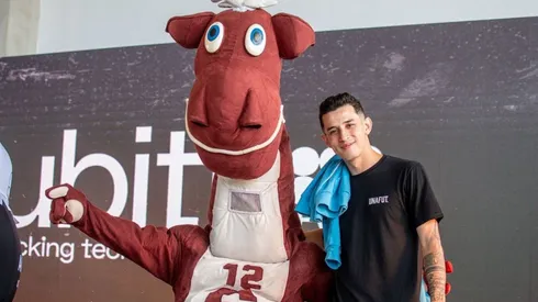 El Monstruo Morado: la historia de la mascota de Saprissa