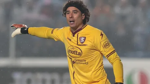 La racha negativa de Guillermo Ochoa en Europa que engrandece a Keylor Navas