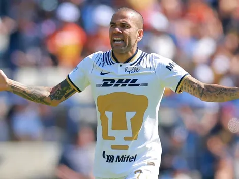 Dani Alves queda fuera de Pumas tras ser enviado a prisión