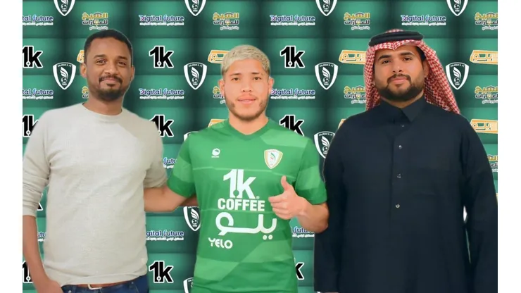 Cristian Martínez es presentado por su nuevo club