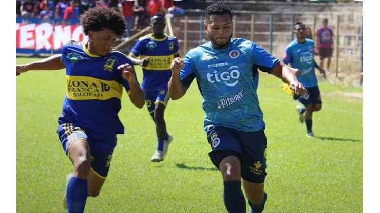 Rolando Blackburn marcó su primer tanto con FAS