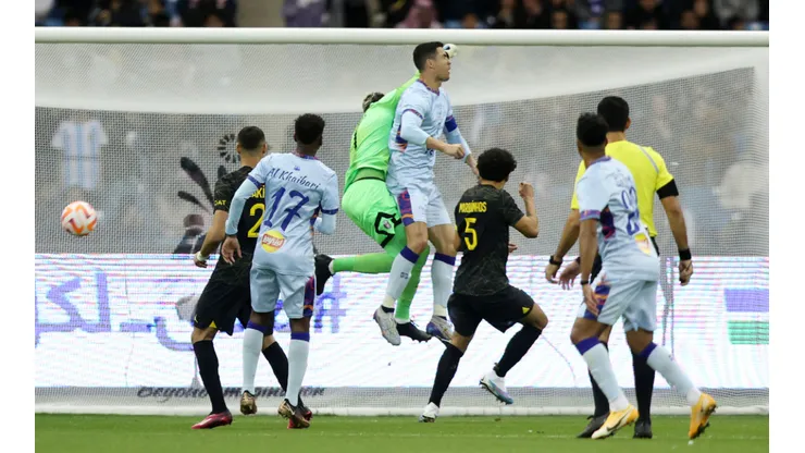 Keylor Navas sufre doblete de Cristiano Ronaldo en triunfo del PSG (VIDEO)