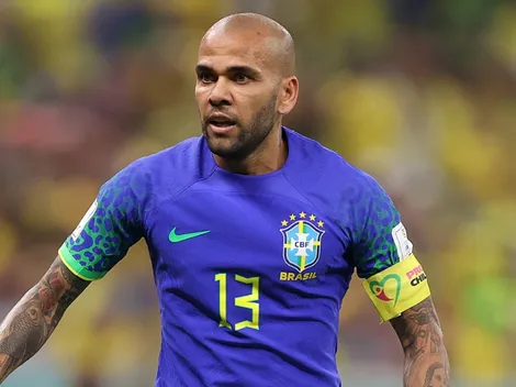 El brasileño Dani Alves fue detenido