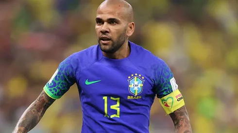El brasileño Dani Alves fue detenido