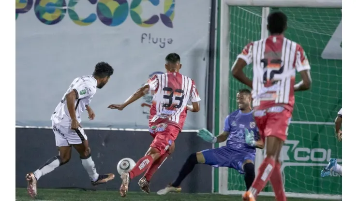Alajuelense anotó en 5 oportunidades en la primera fecha del torneo (UNAFUT)