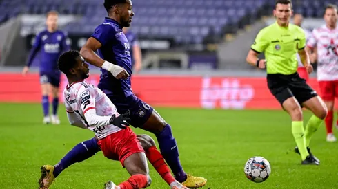 Lo que falta para que Michael Murillo fiche por Burnley