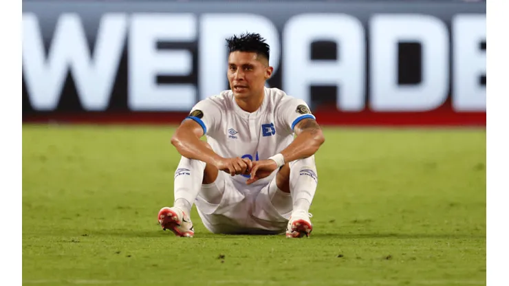 Bryan Tamacas no jugará en Brasil: reveló que lo menospreciaron por ser salvadoreño.