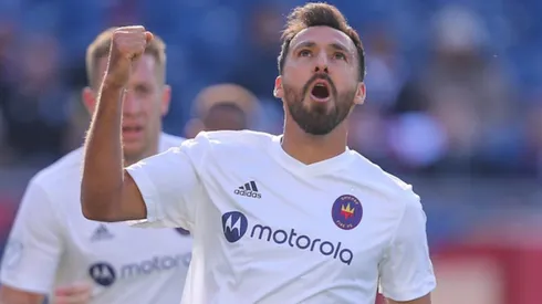 Bornstein asegura que llega al futbol de Honduras por amor y no por dinero